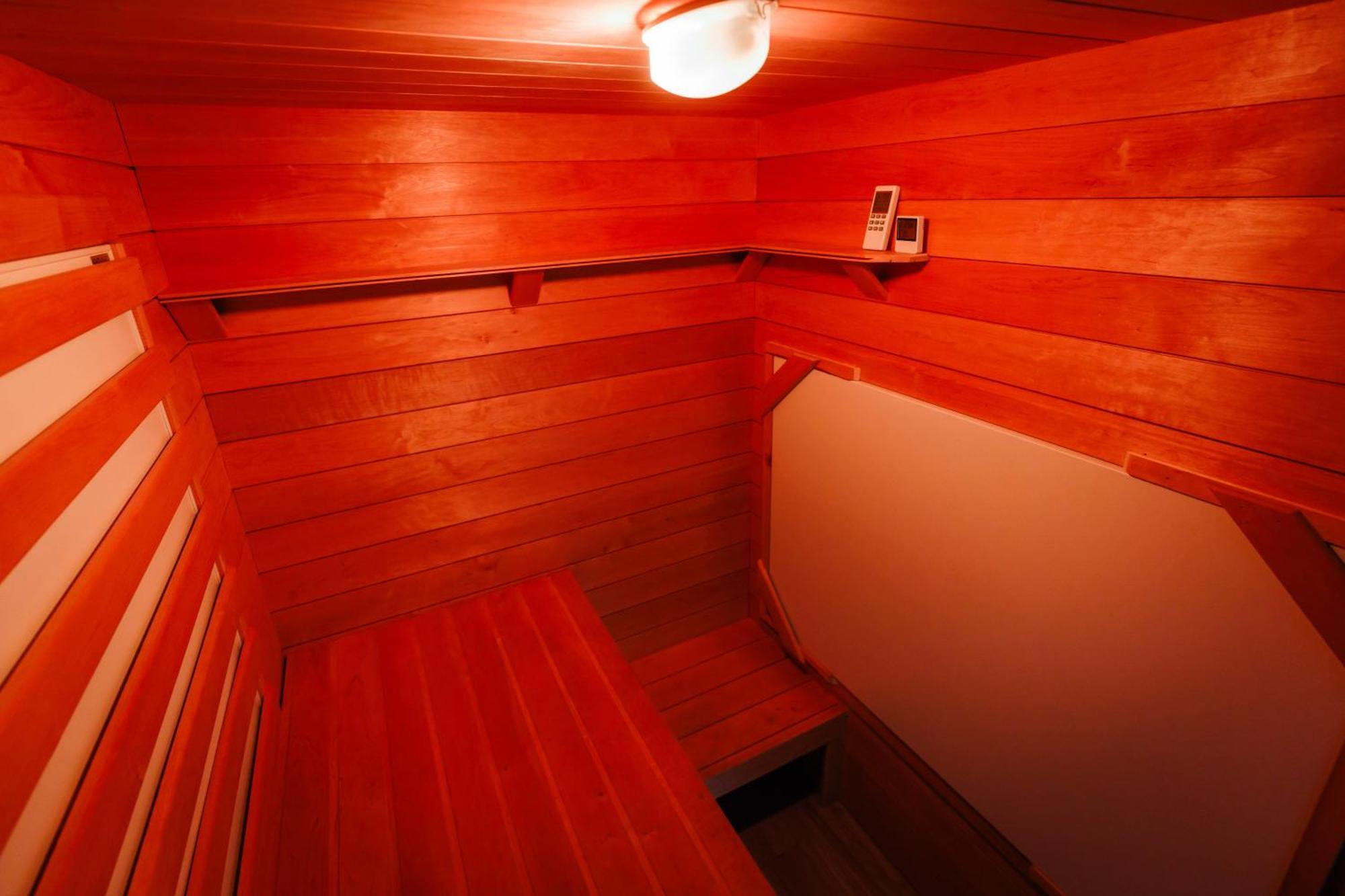 Spacious Evcharger And Free Parking Near Rumah liburan